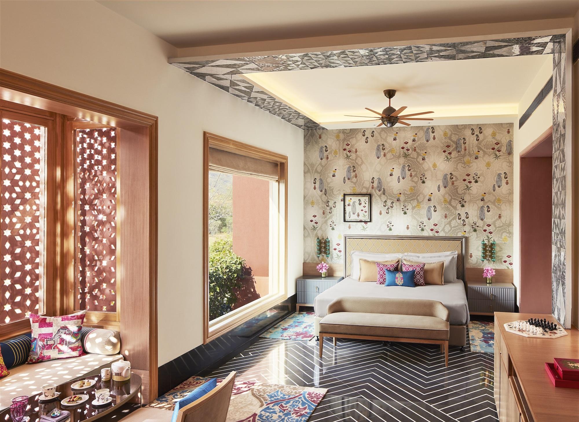 Taj Devi Ratn & Spa, 5*