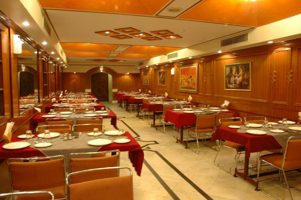 Kohinoor Hotel