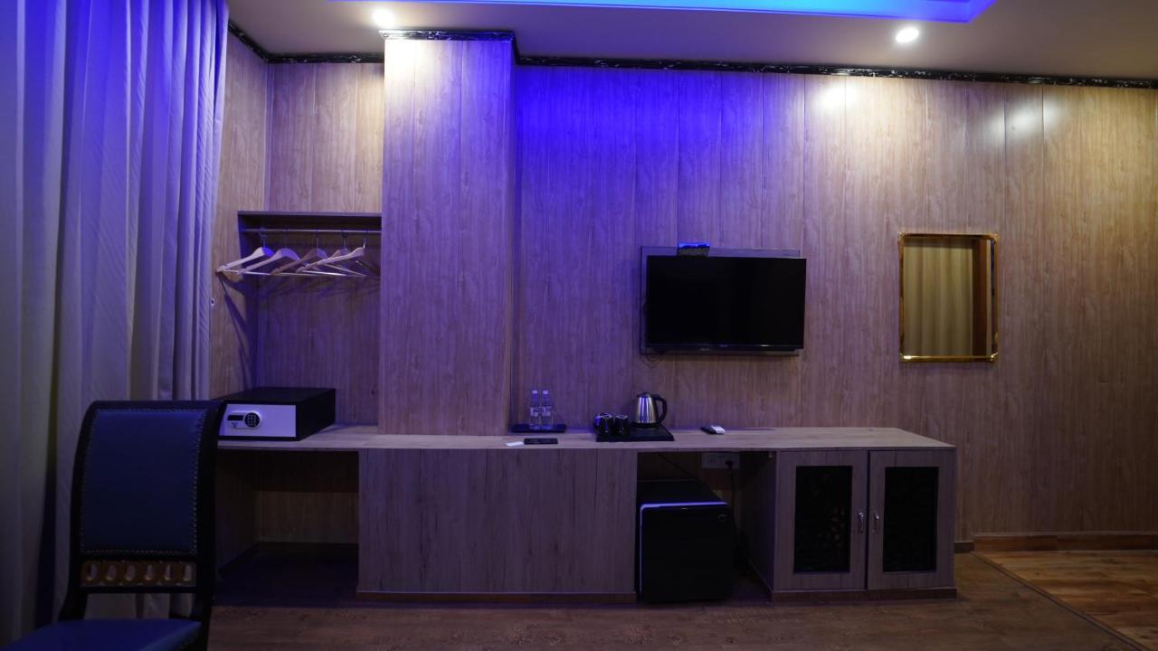 The Trade International Hotel *