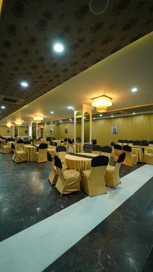 Hotel The Trade International *