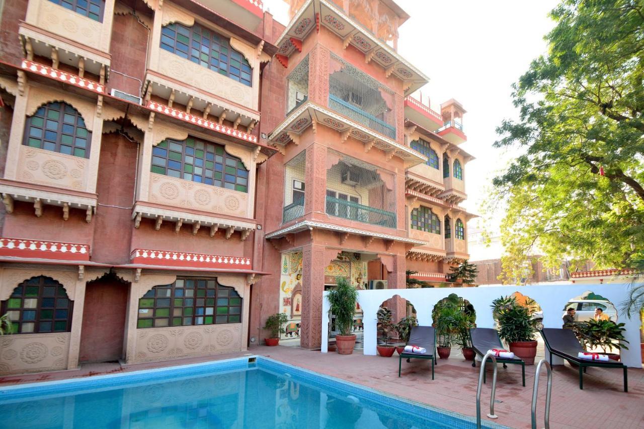 Hotel Mahal Khandela - A Heritage And 4*
