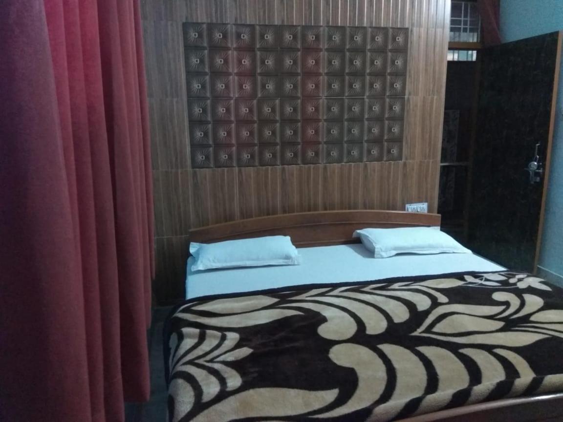Ganga Kripa Hotel 2*