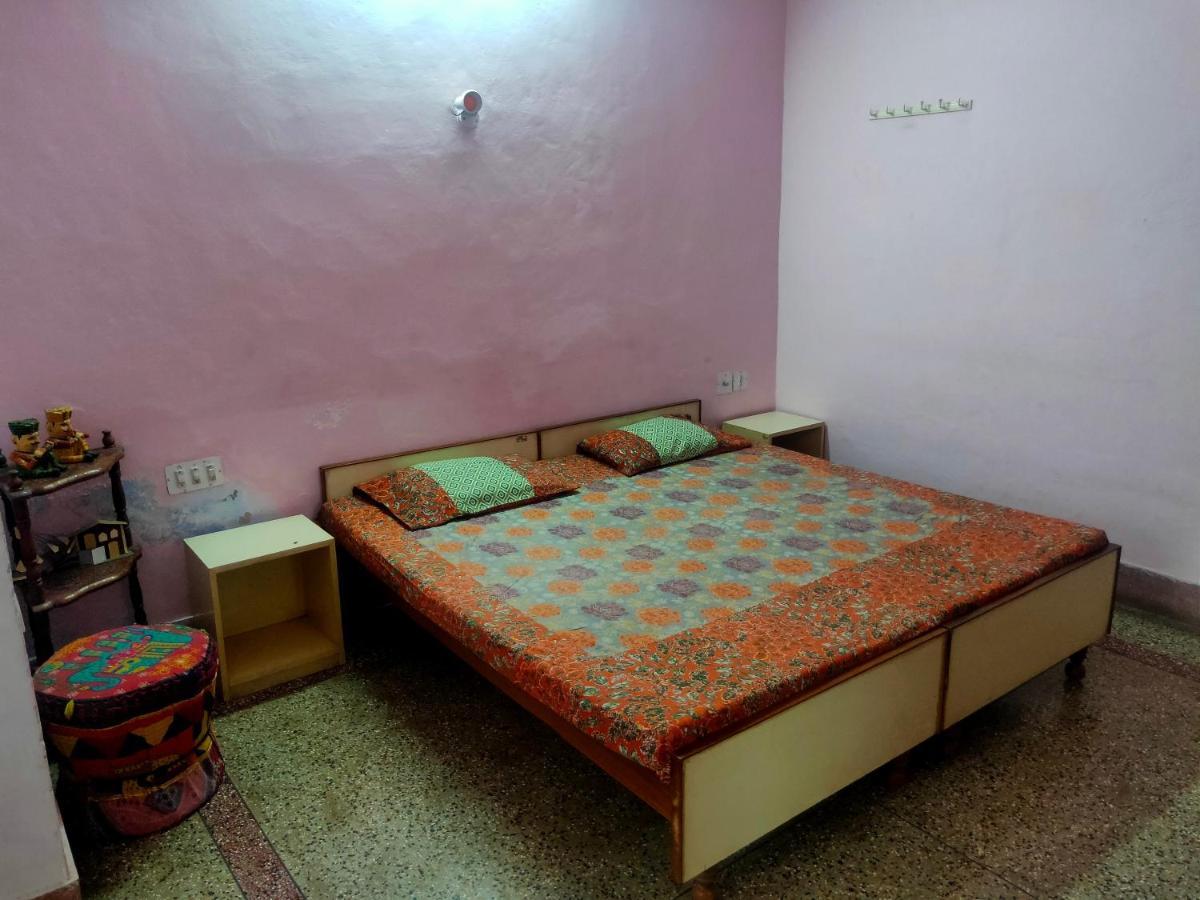 Hostel Jwala Niketan Guesthouse Private Rooms