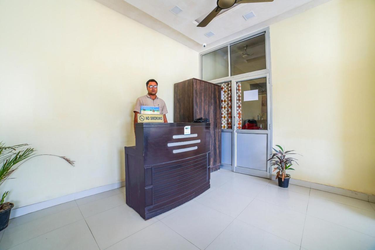 Hotel Oyo 36978 Harsh