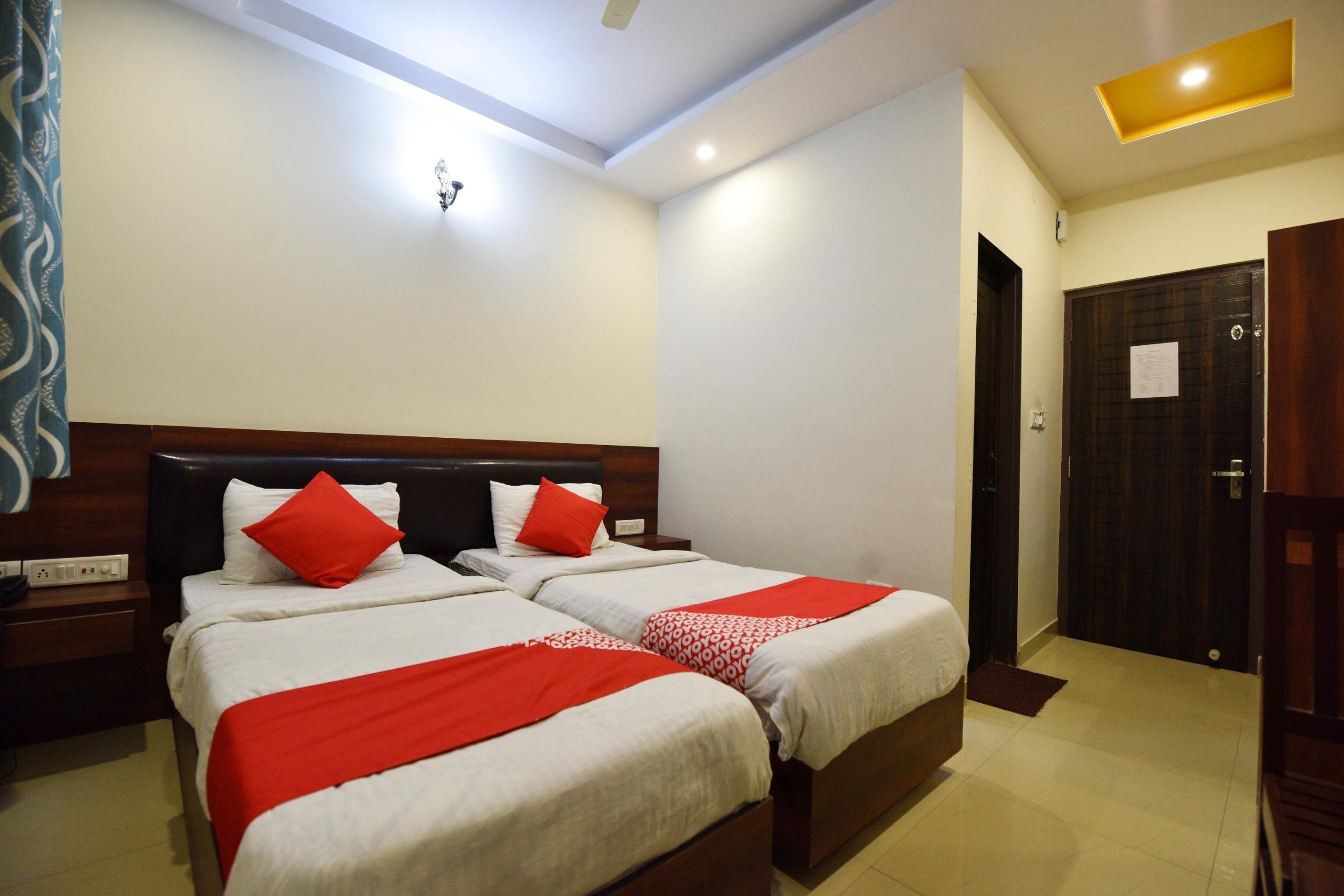 Hotel Oyo 3311 Apple 9 2*