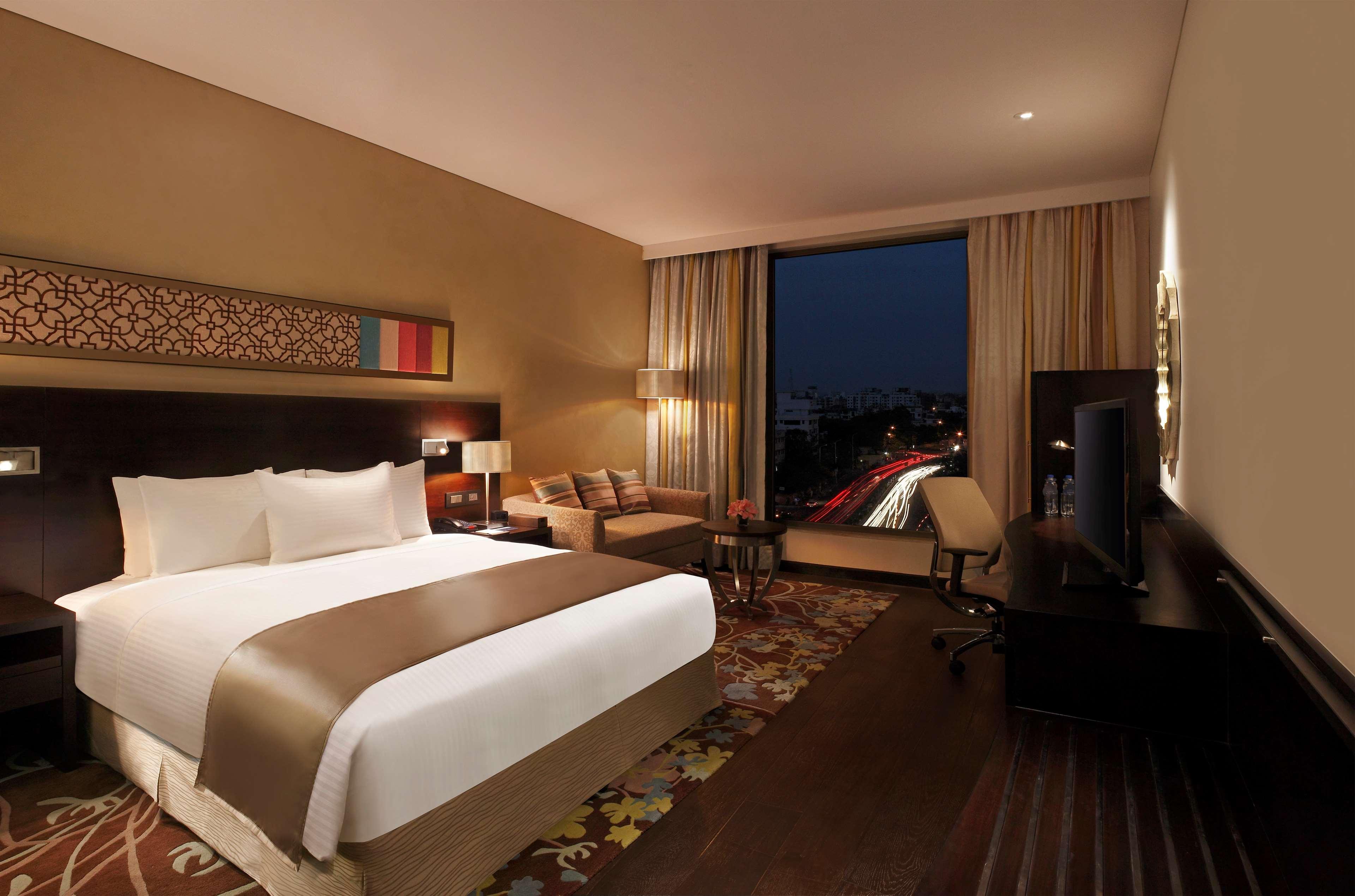 Hilton Hotel 5*