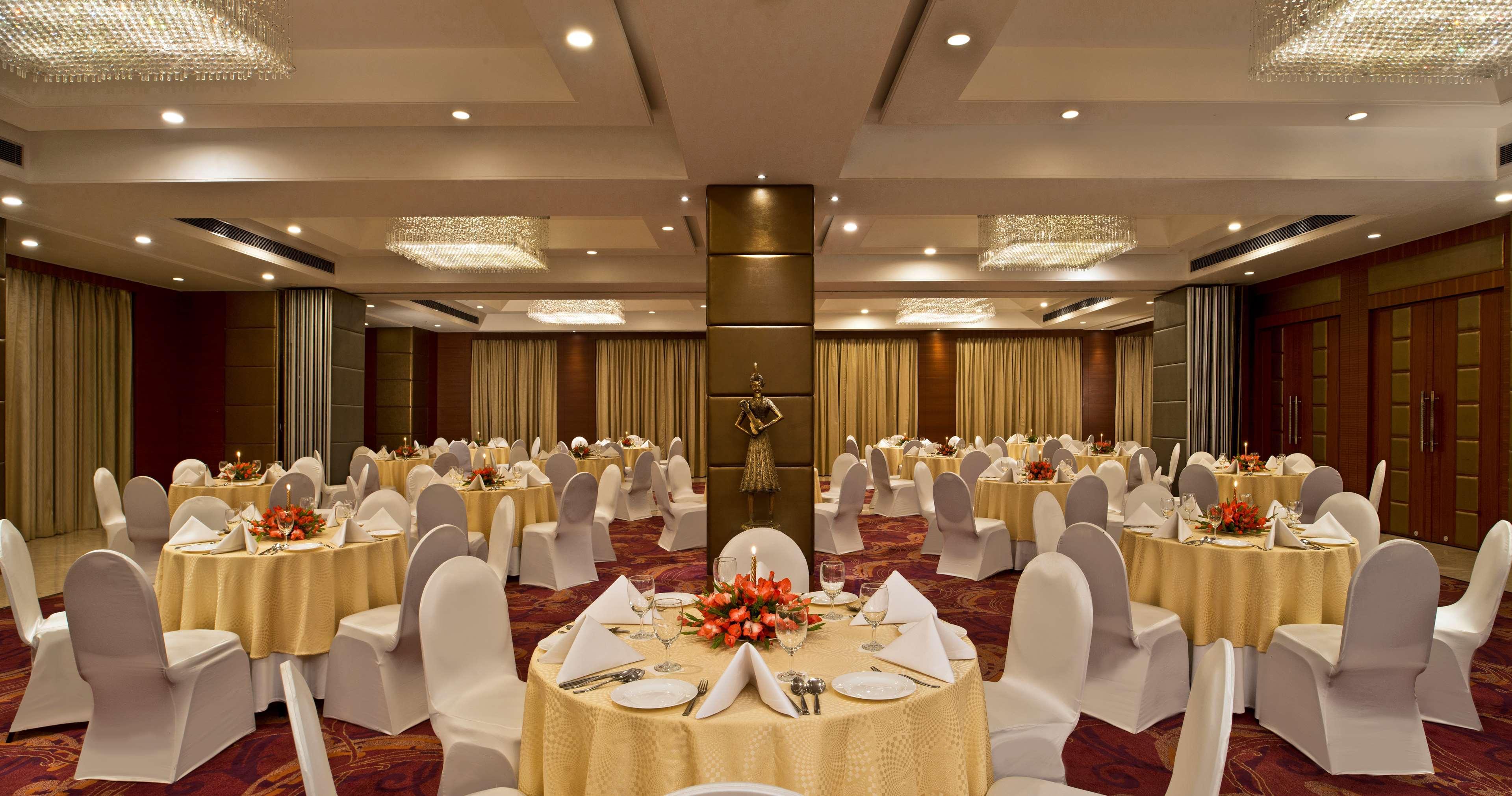 Radisson Center 5* Jaipur
