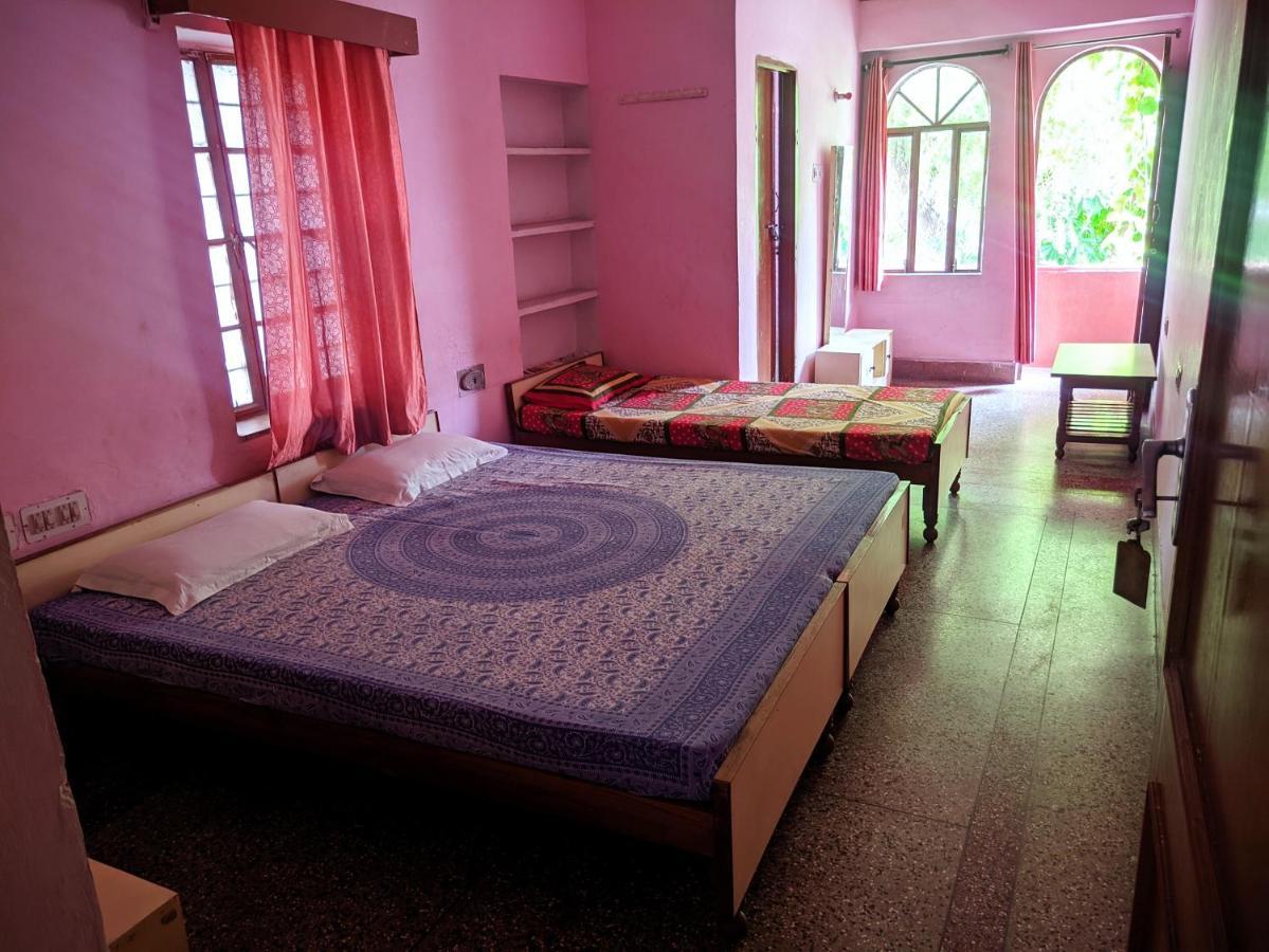 Jwala Niketan Guesthouse Private Rooms