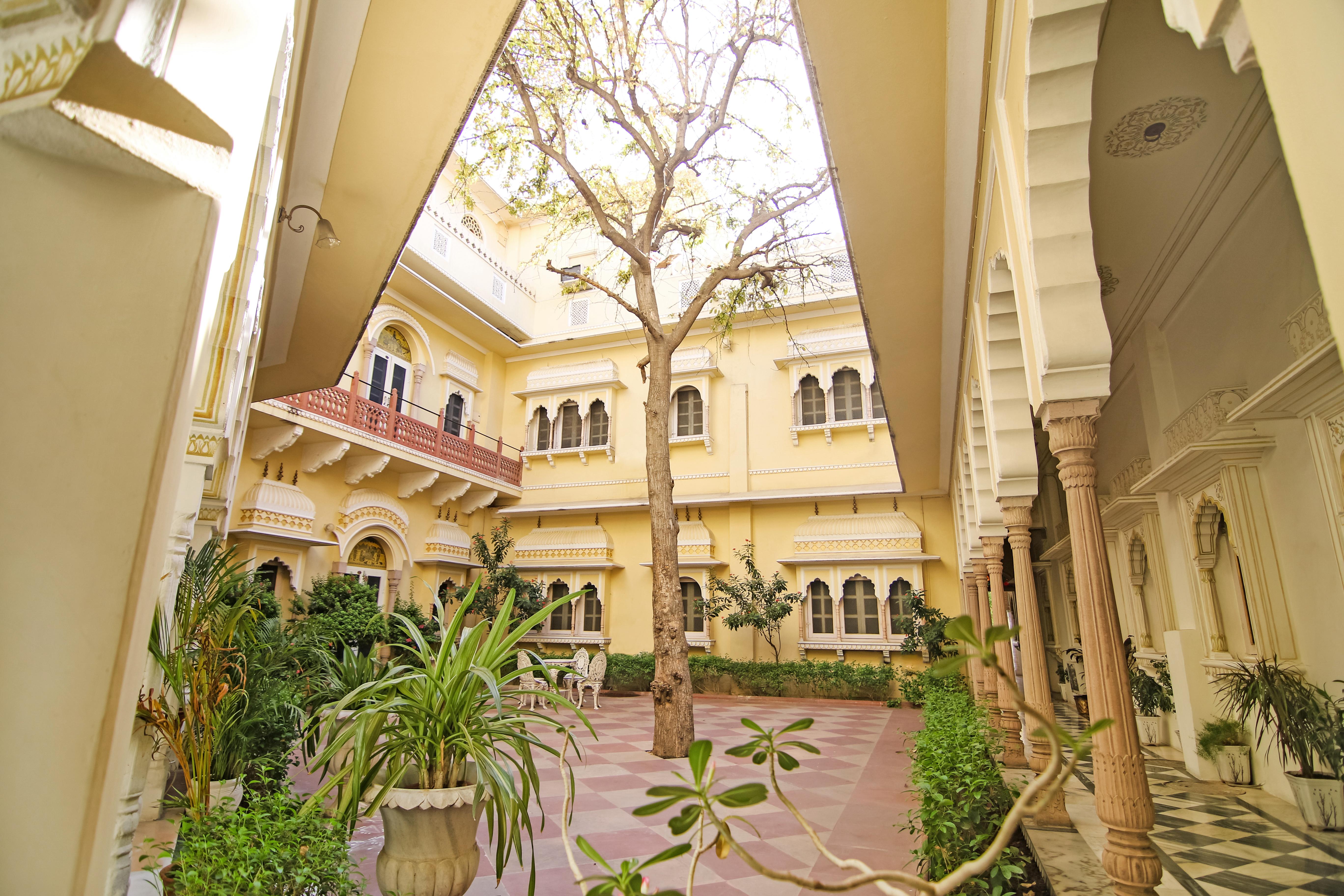 Hotel Alsisar Haveli - Heritage Jaipur