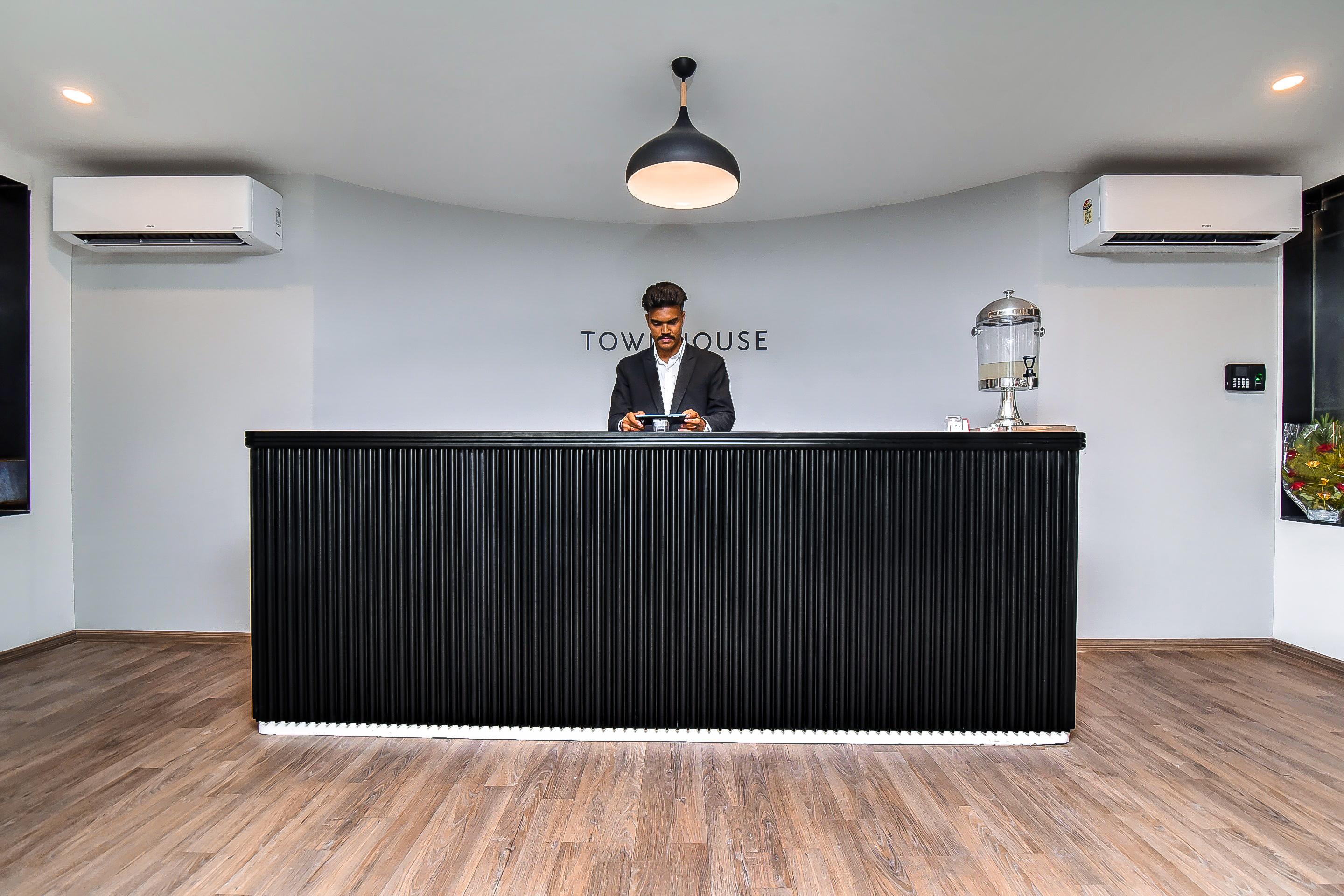 Hotel Oyo Townhouse 051 Tonk Road Centre 3*