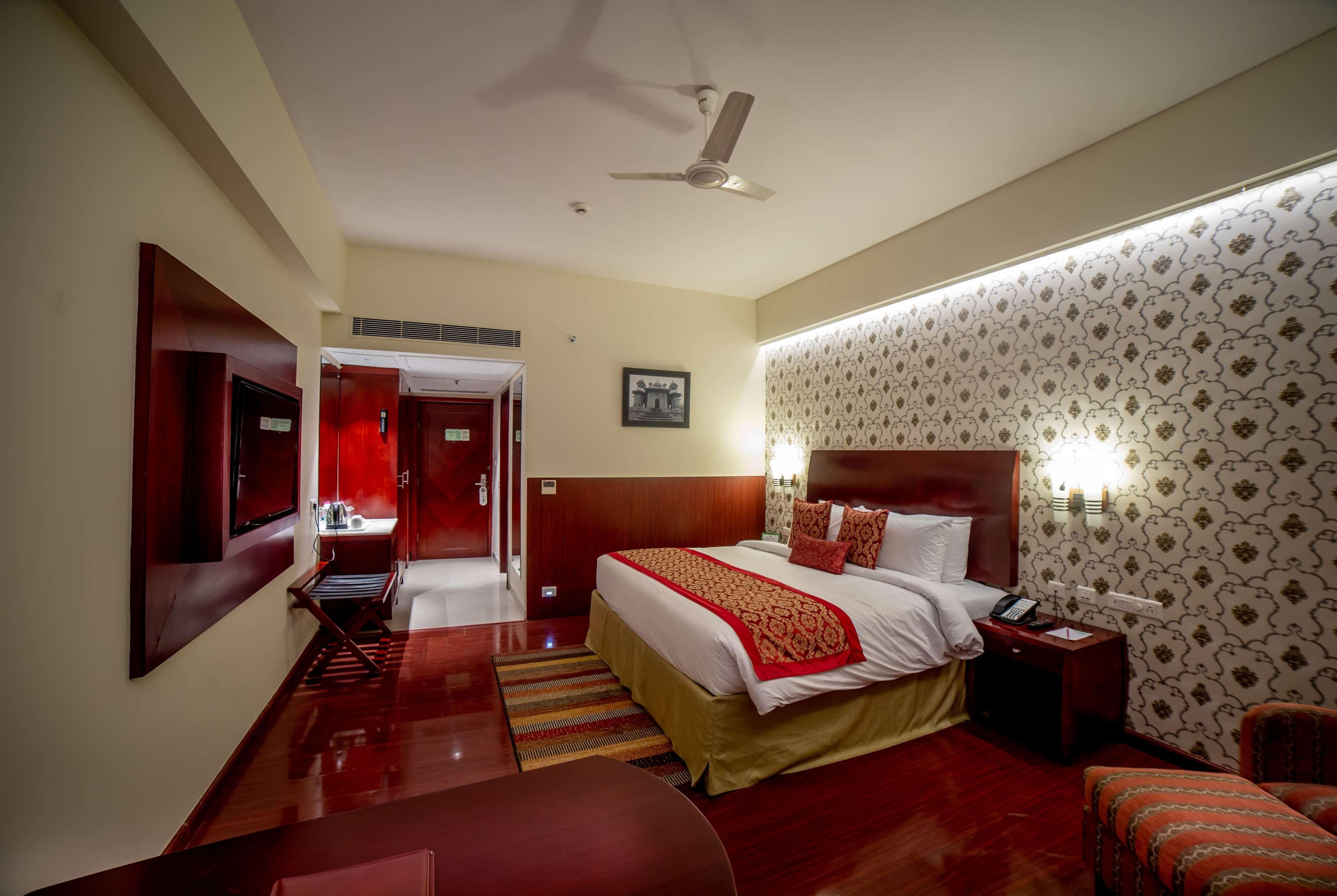 Hotel Ramada By Wyndham Jaisinghpura