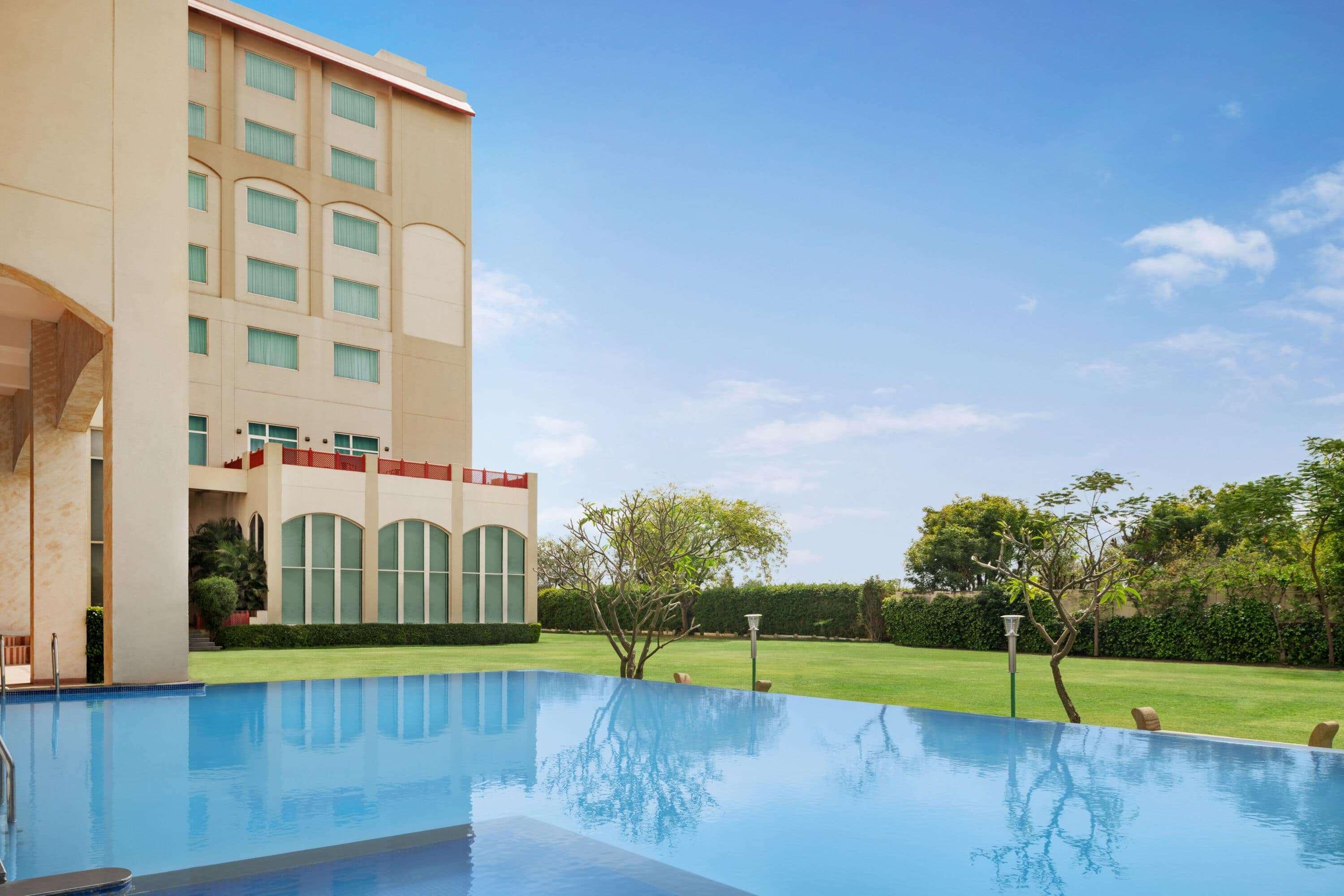 Hotel Ramada By Wyndham Jaisinghpura