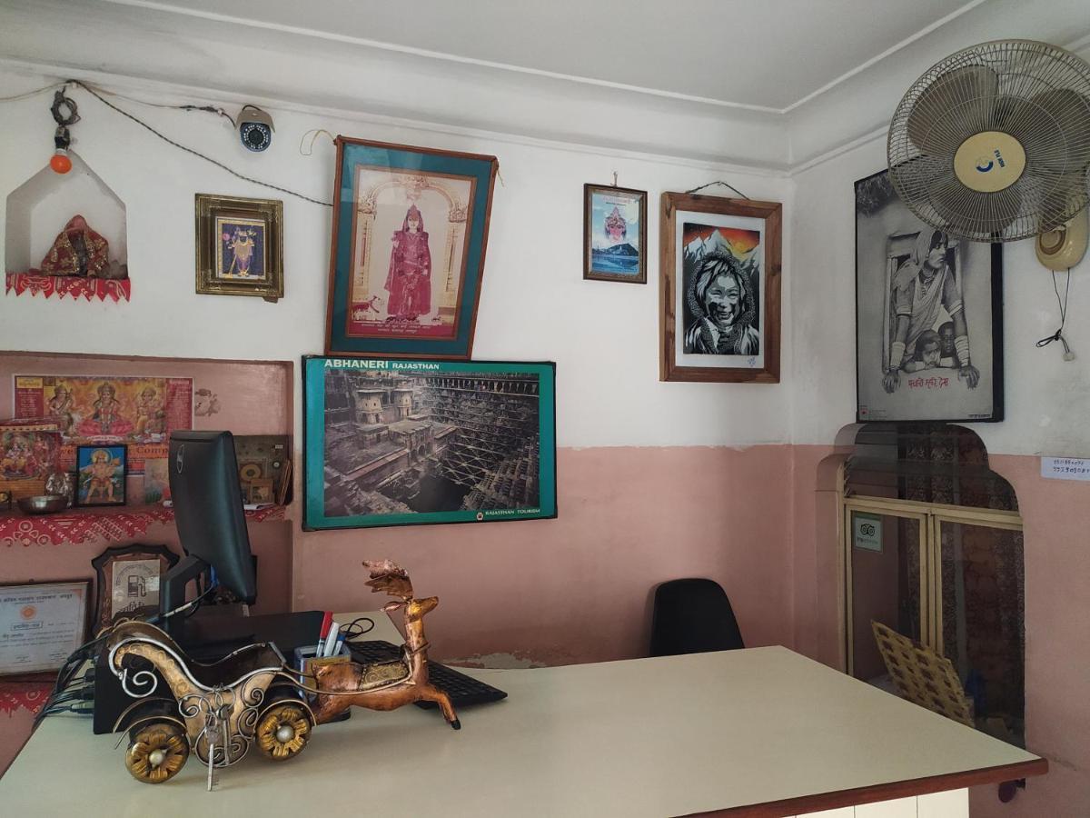 Jwala Niketan Guesthouse Private Rooms Hostel