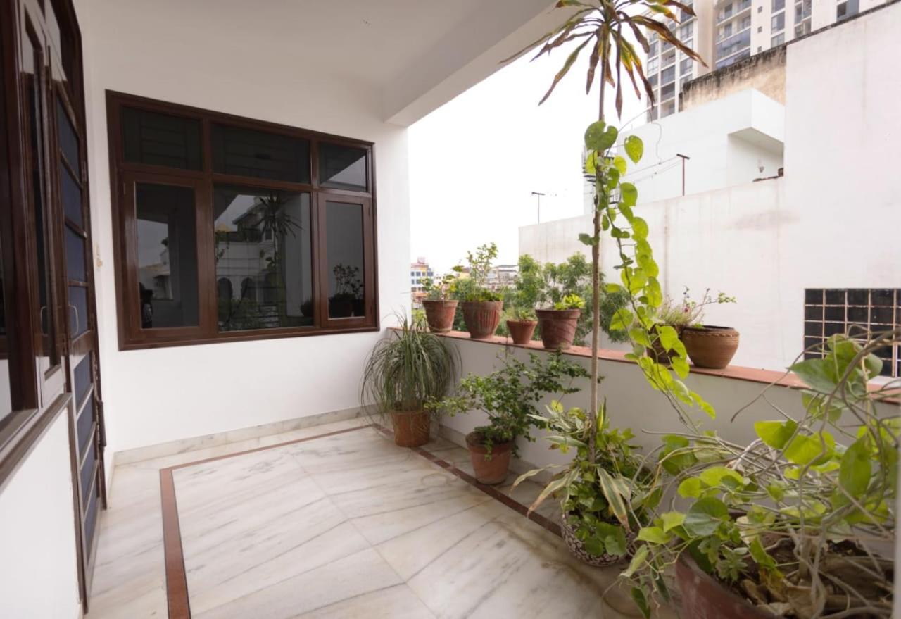 Luxaura 3bhk Pvt Loft Villa Jaipur