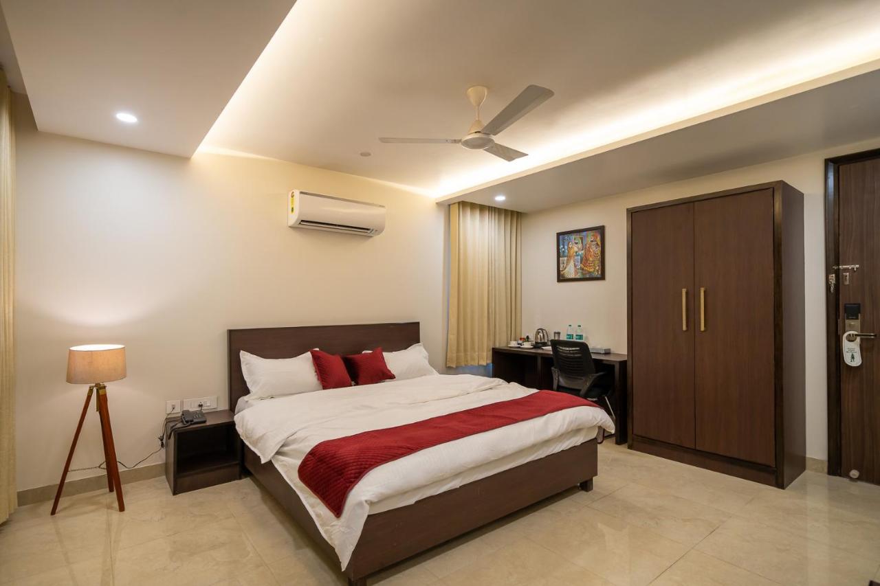 Sheerha Royal Residency-near Airport 3*