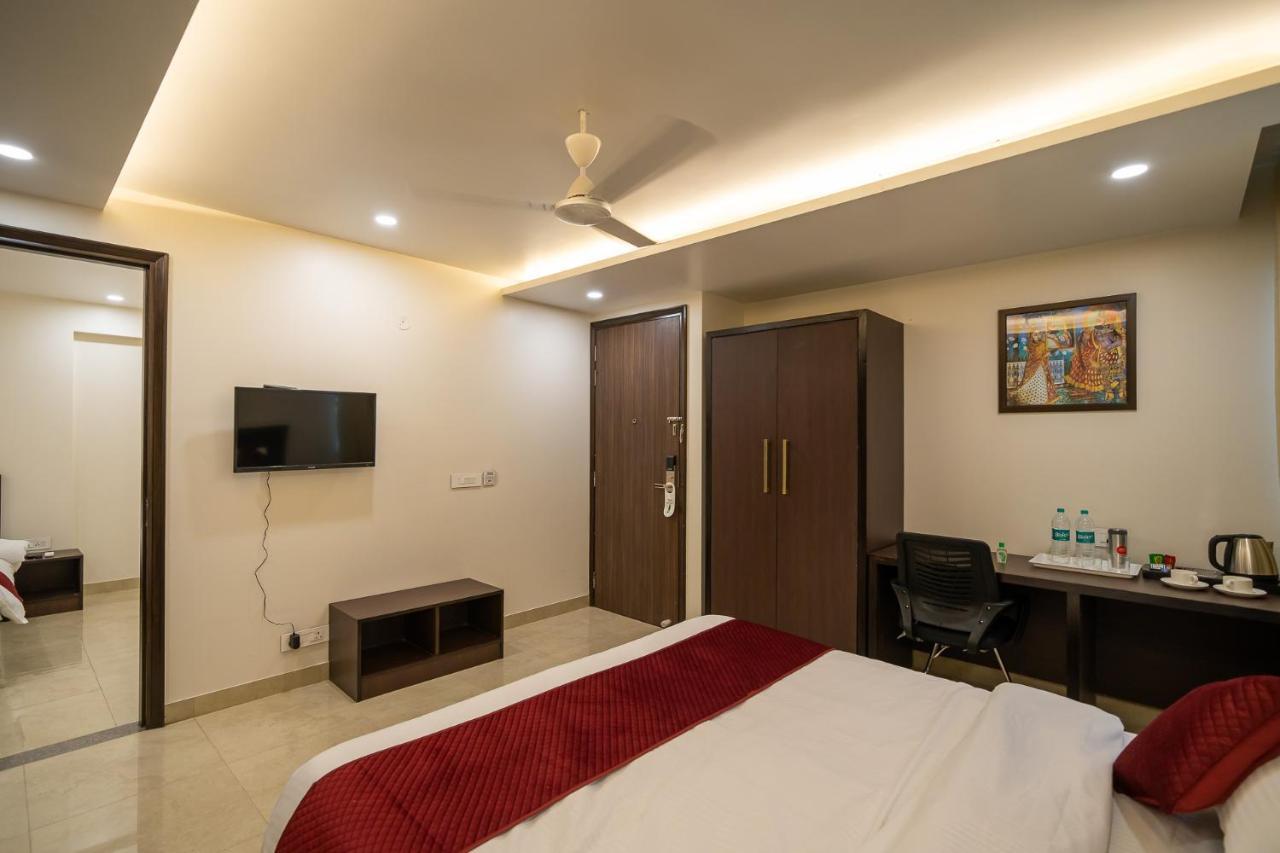 Hotel Sheerha Royal Residency-near Airport 3*