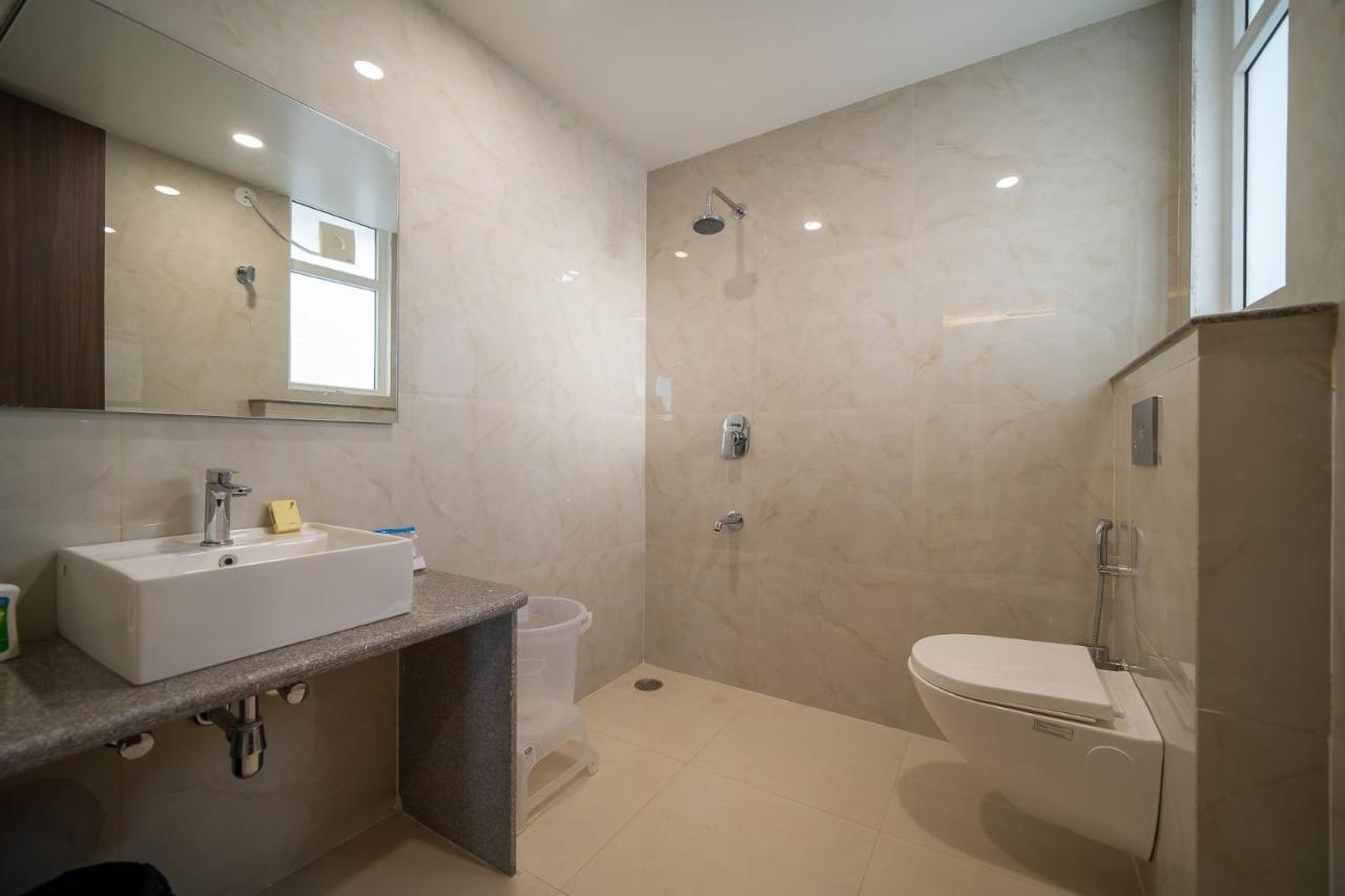 Sheerha Royal Residency-near Airport 3*
