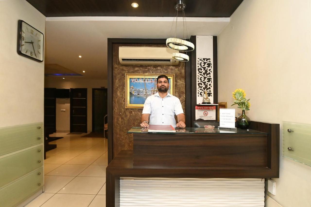 Hotel Singh Palace Jaipur