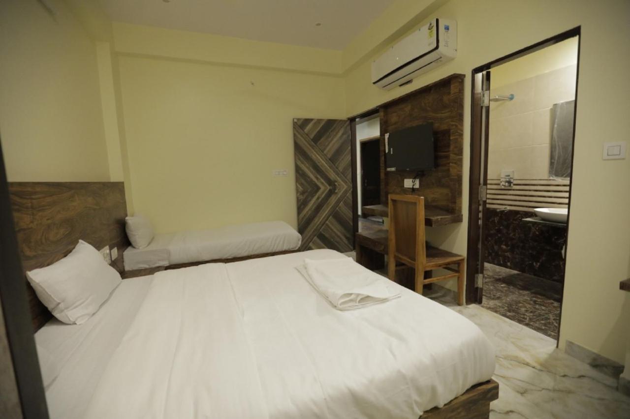 Hotel Raas Palace 3*