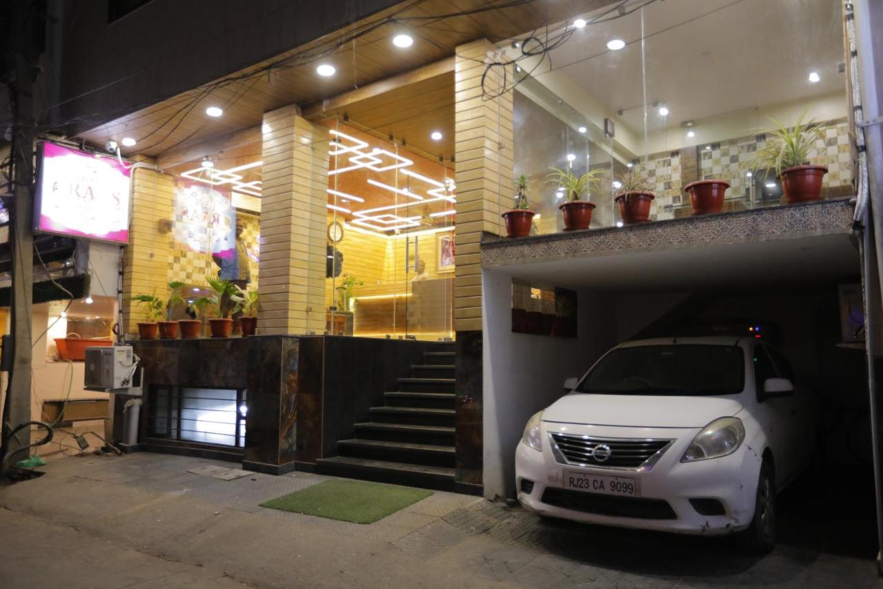 Hotel Raas Palace 3*