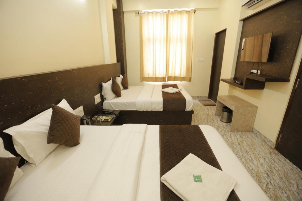 Hotel Raas Palace 3*