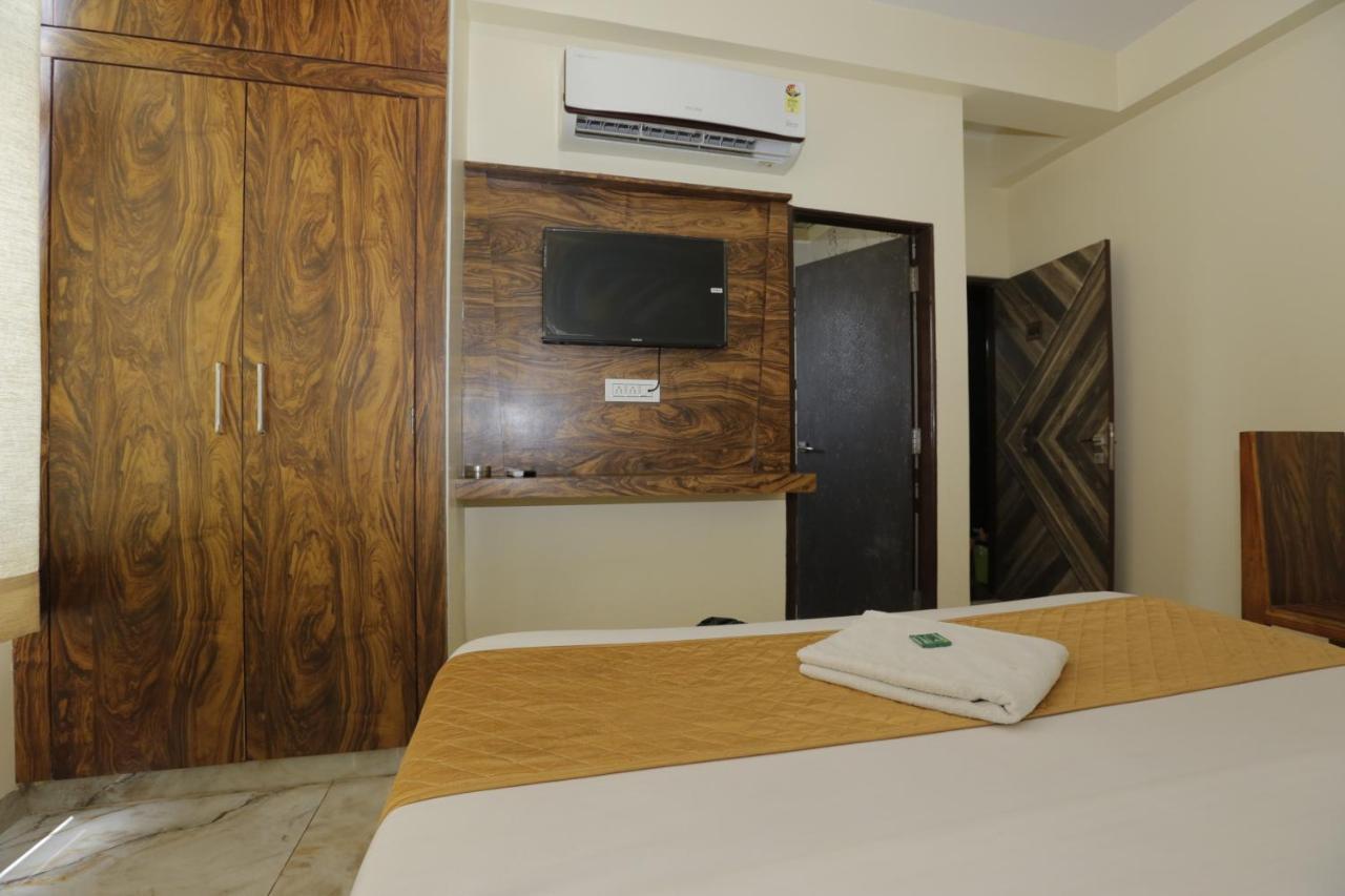 Hotel Raas Palace 3*