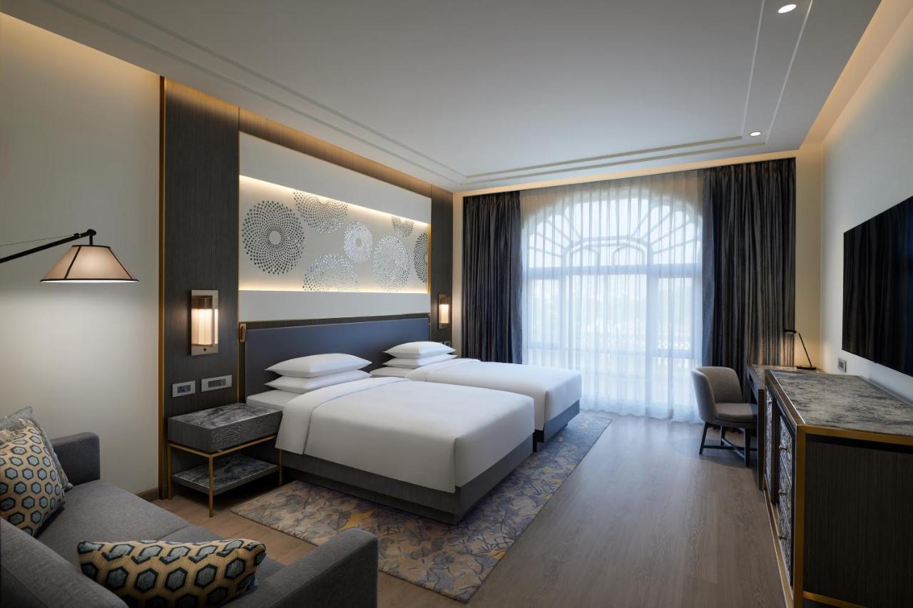 Hotel Hyatt Regency Mansarovar Jaipur