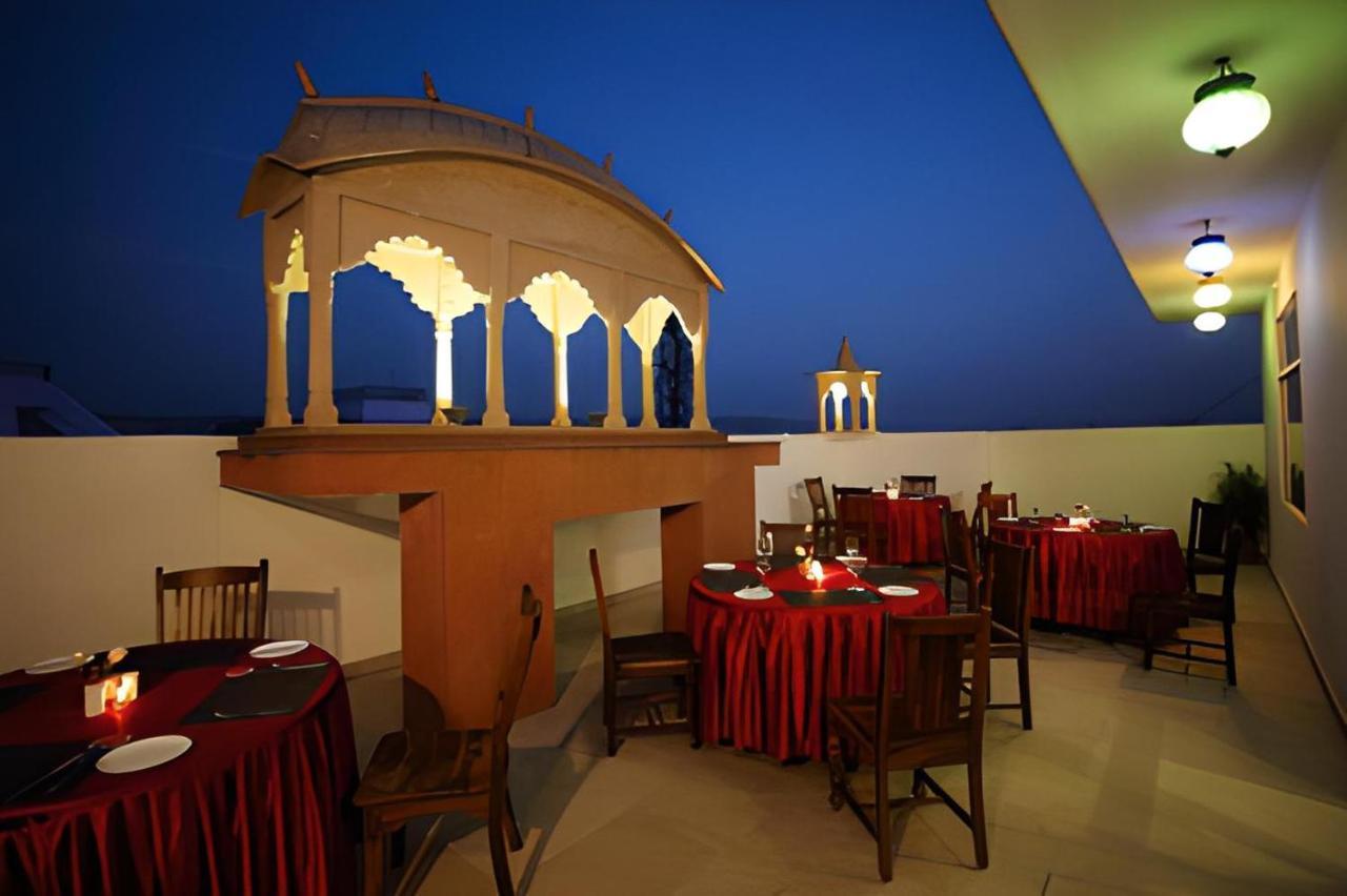 Hotel Sahib's Heritage Heights - Family