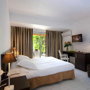 Sawai Man Mahal Hotel 5*