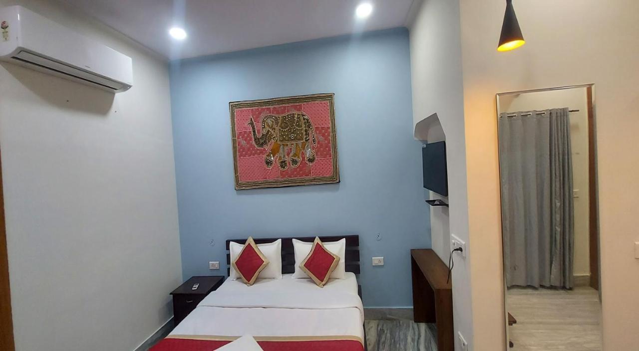 Hotel Natraj Palace 3*