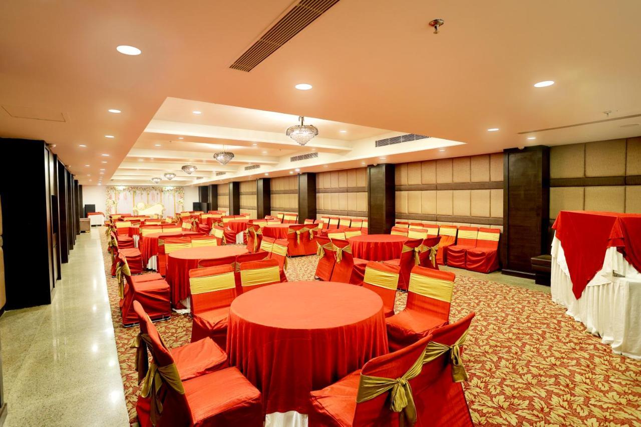 Royale Lalit