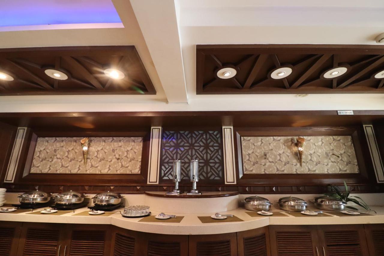 Hotel Crestmont Ashapurna Jaipur, Banipark Jaipur