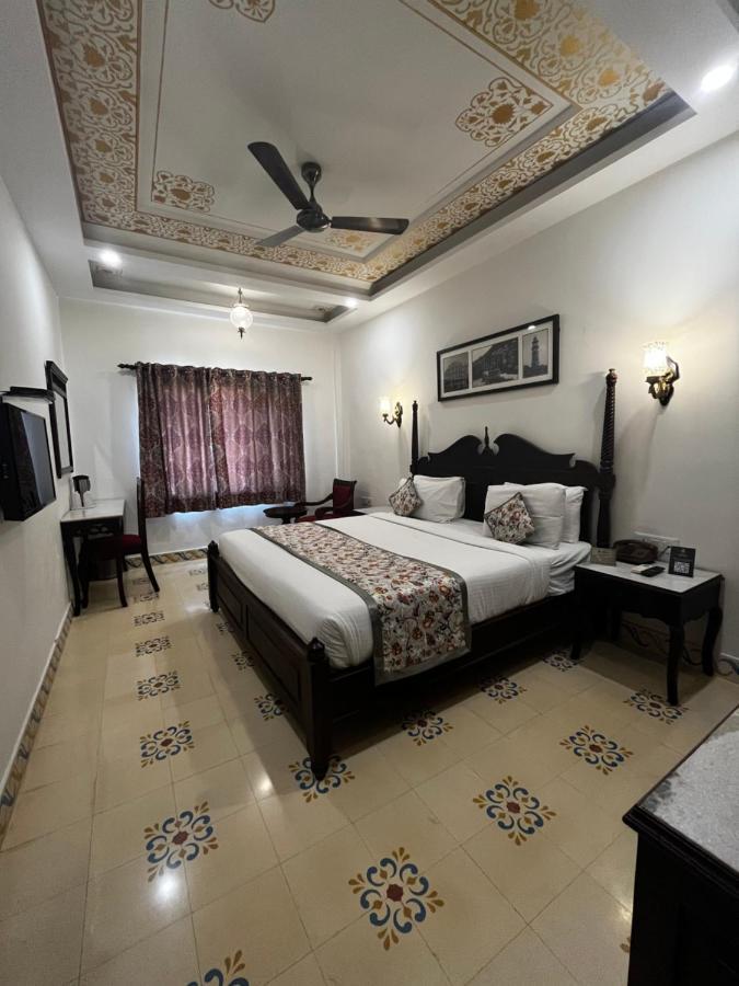 Hotel Ratnawali - A Vegetarian Heritage 3*