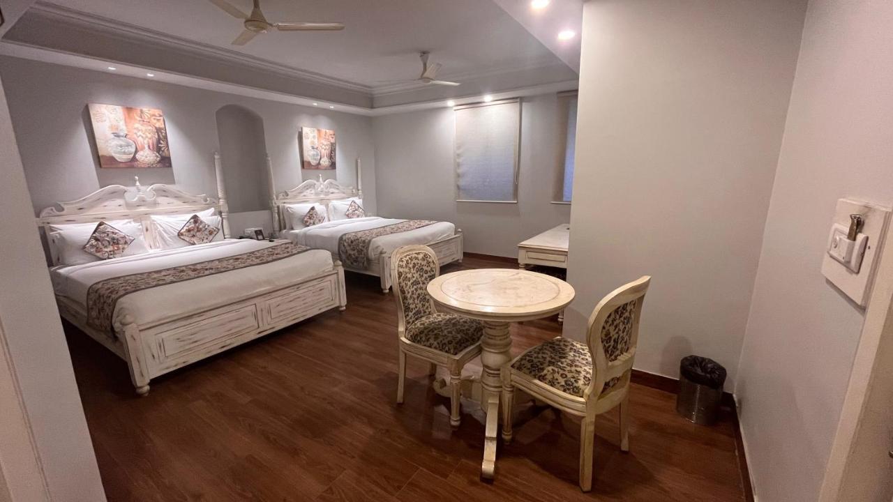 Hotel Ratnawali - A Vegetarian Heritage Jaipur