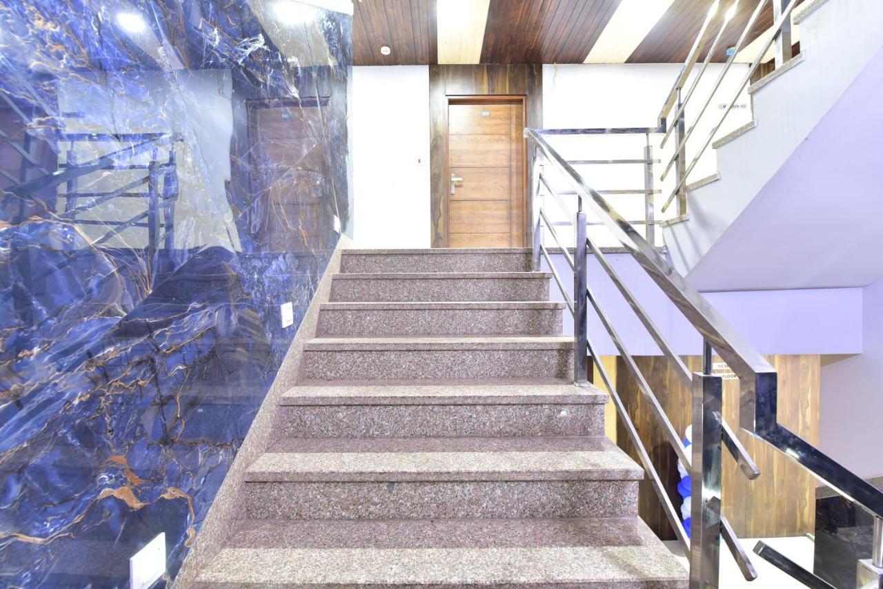 Signature Prime Vaishali Nagar Hotel
