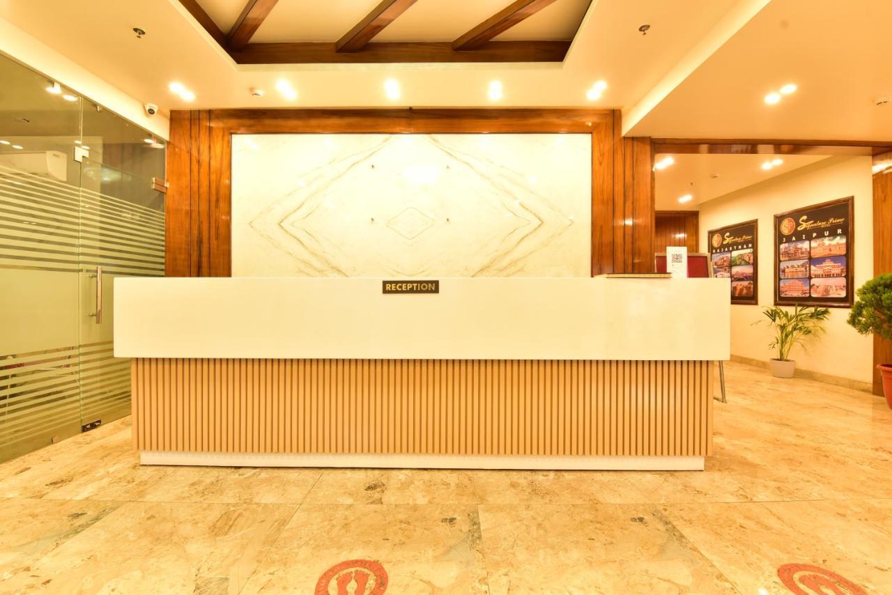 Hotel Signature Prime Vaishali Nagar