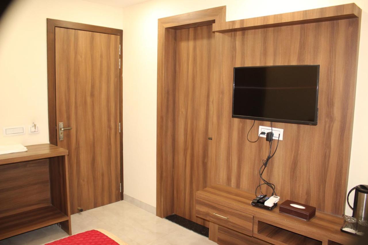 Hotel The Grin Ocean Jaipur