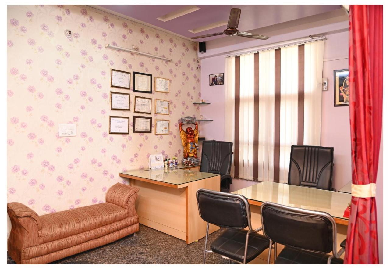 Sohana's - Work Friendly Near International Airport * Jaipur