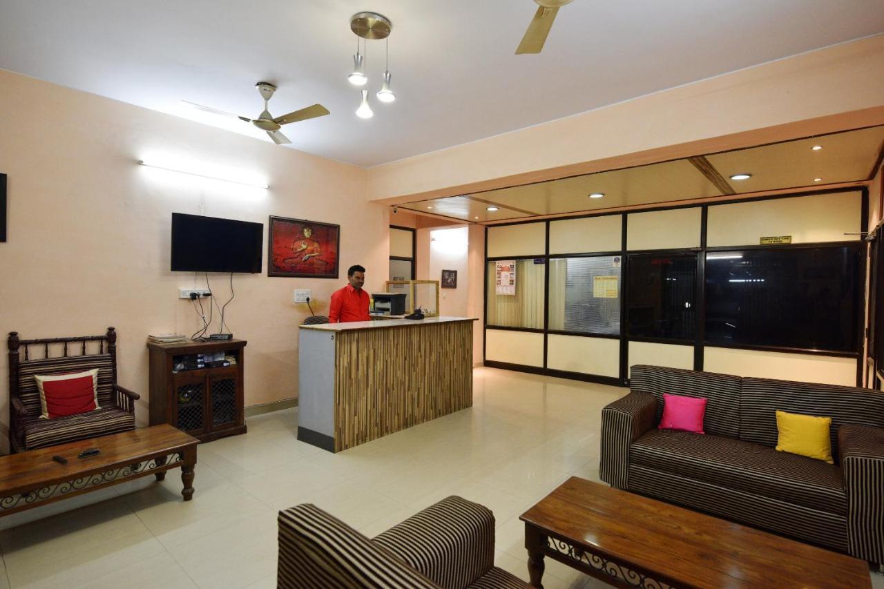 Oyo 23108 Bagga Hotel 3*