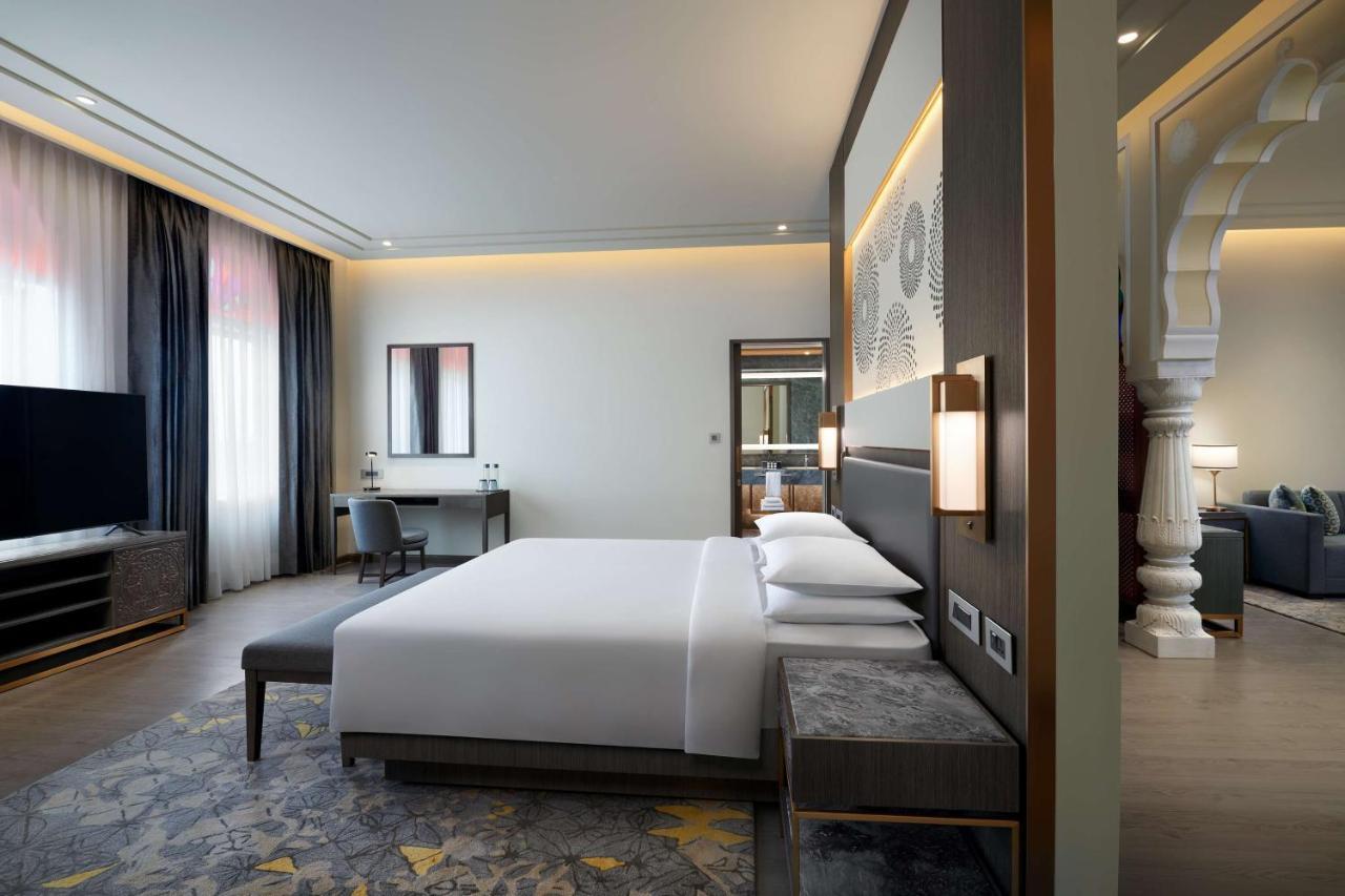 Hotel Hyatt Regency Mansarovar Jaipur
