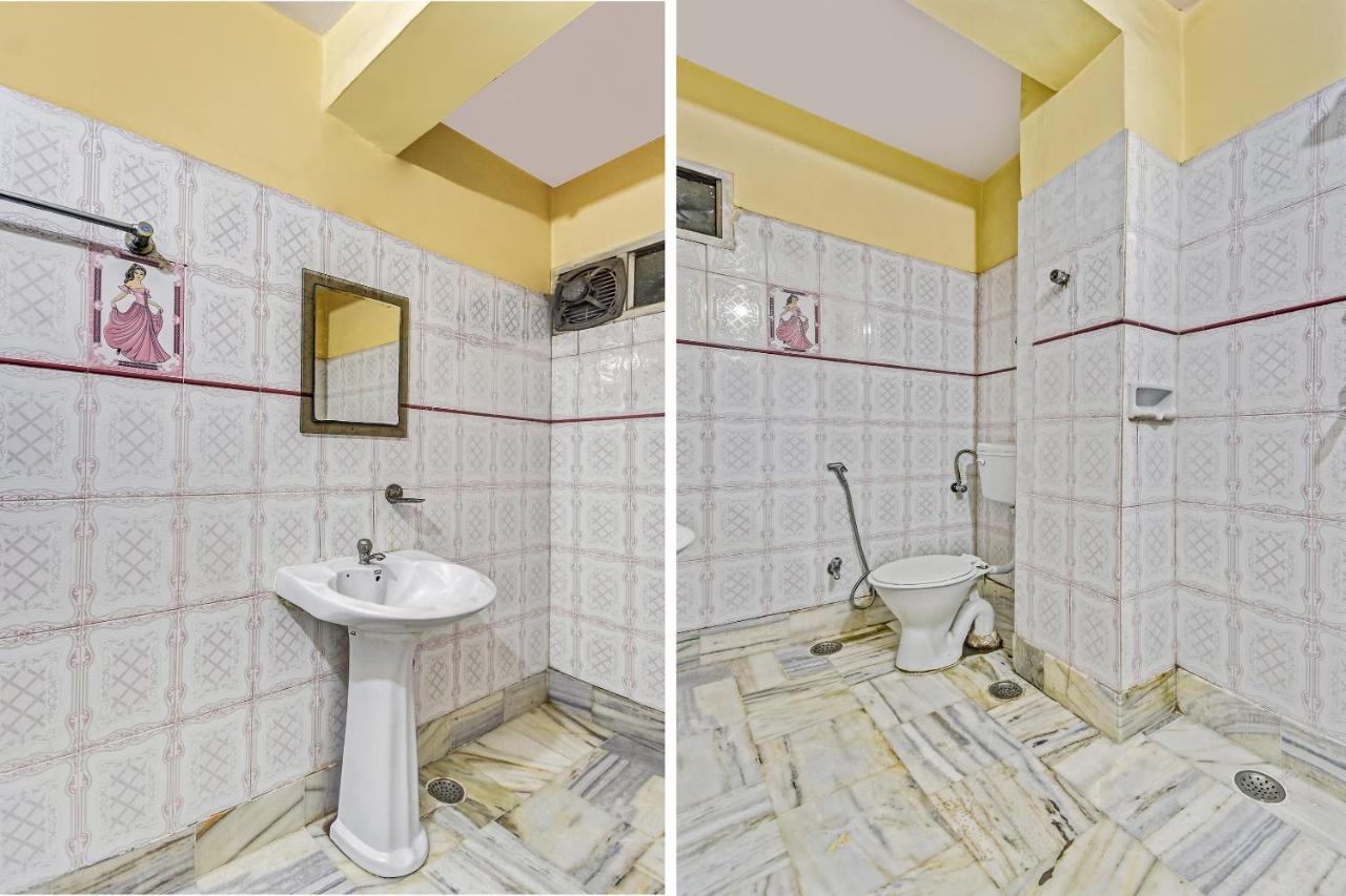 Hotel Spot On 62734 Sarfaraz Palace