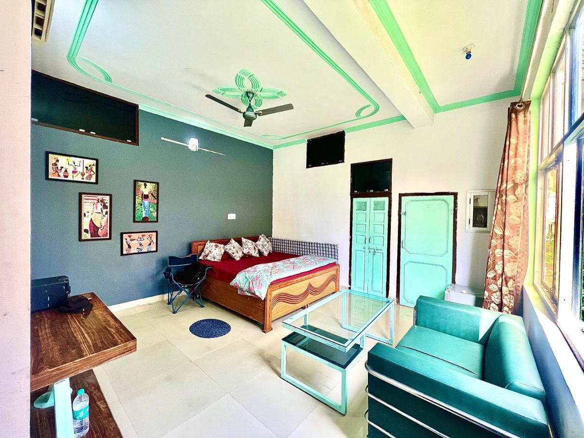 Guest house Bhoora House *