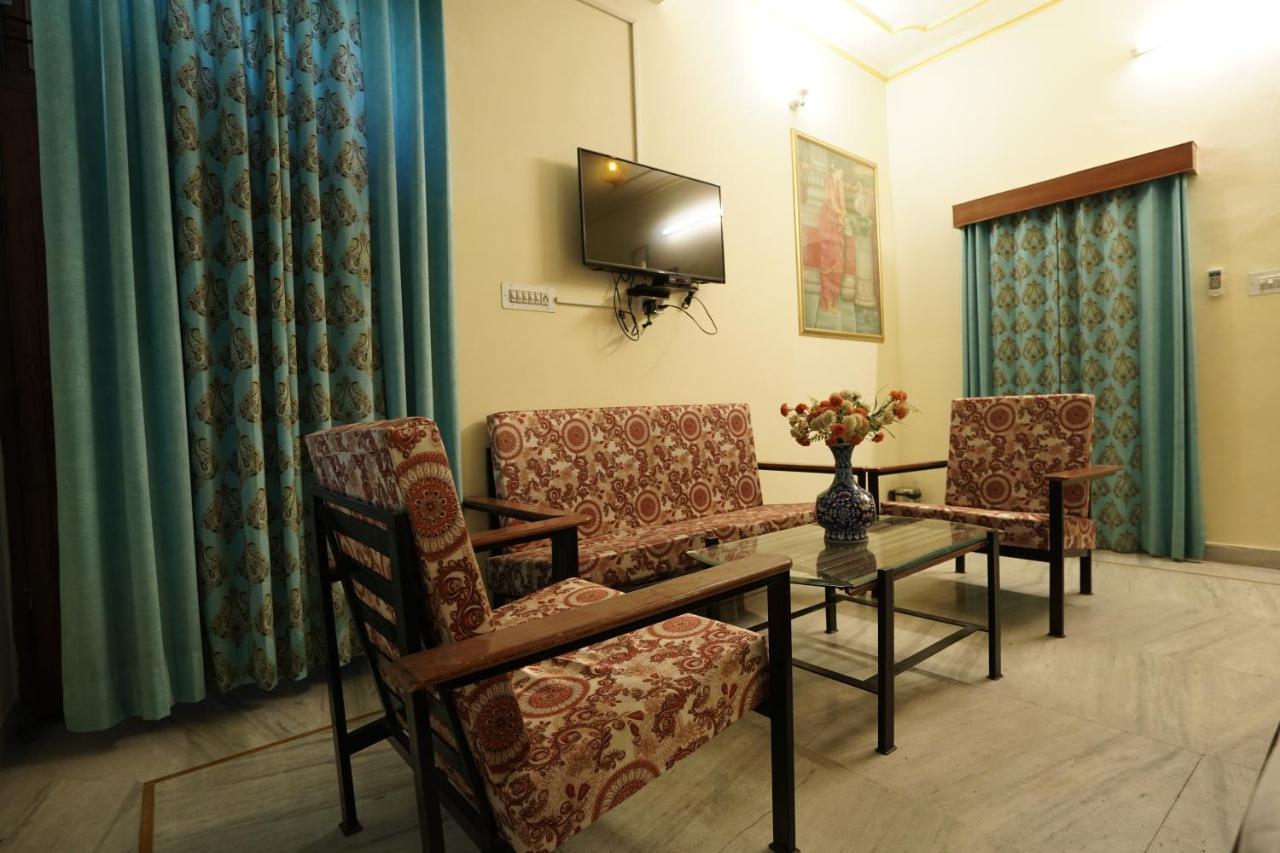 Radoli House - A Heritage 3*