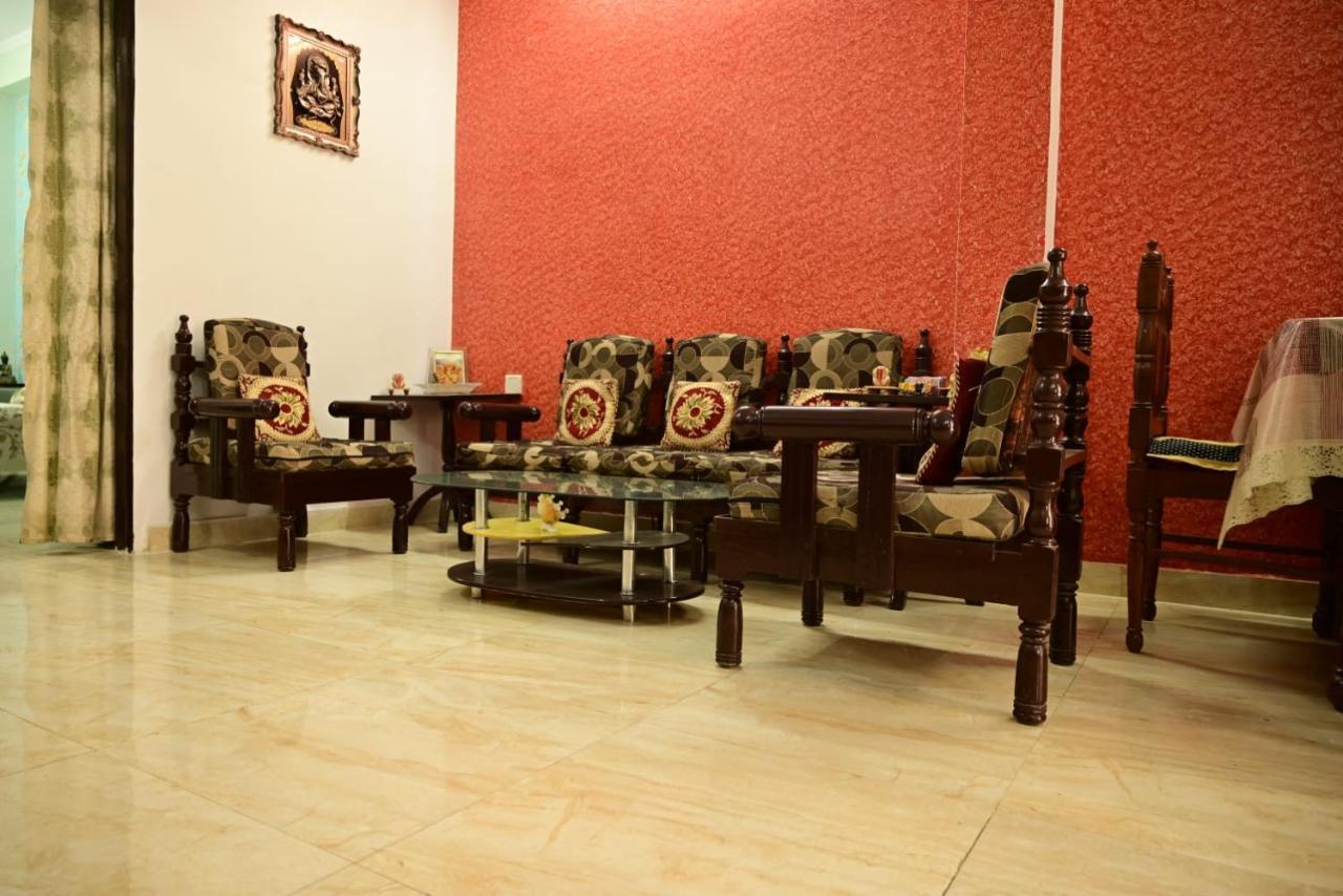 Apartment Ashok Niwas- A Peaceful & Work Friendly Homestay Near Iskcon Temple, *