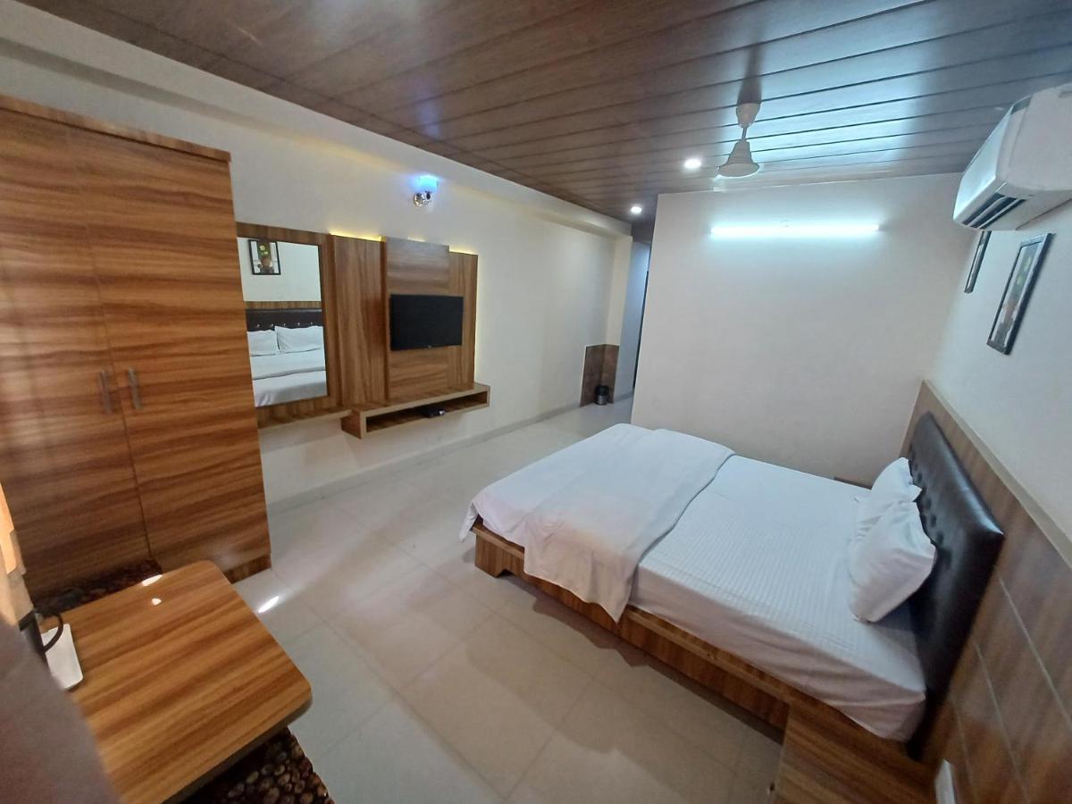 Hotel Star Inn 2*