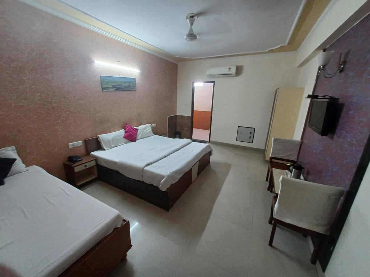 Hotel Star Inn 2*