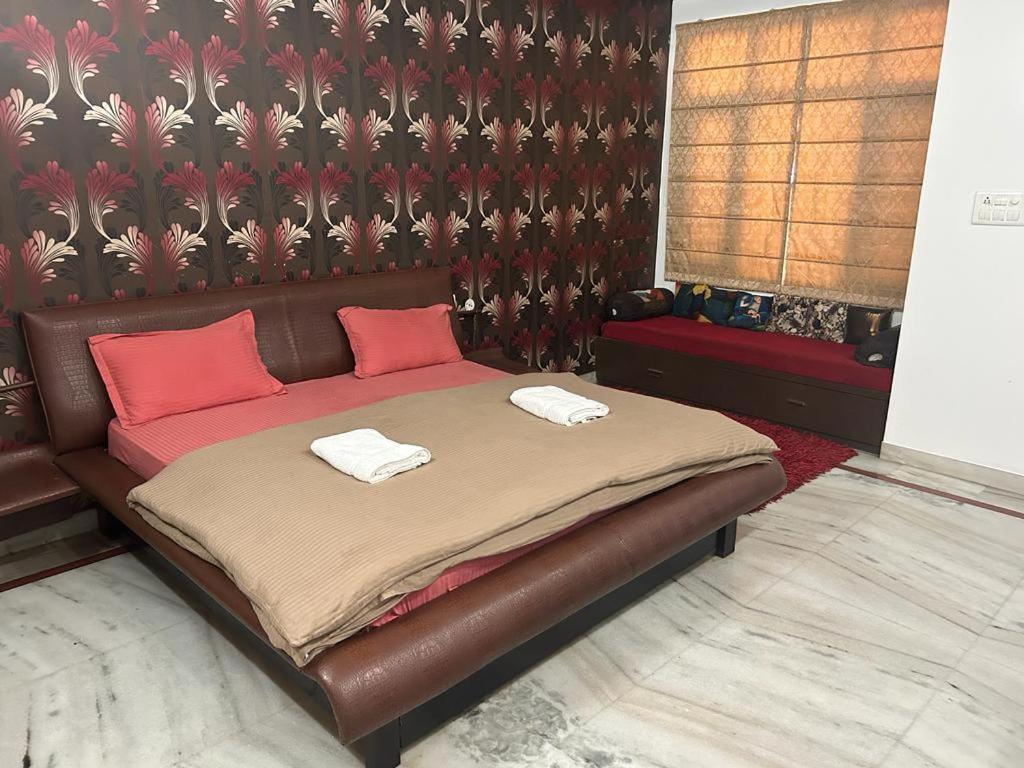 Villa Luxaura 3bhk Pvt Loft