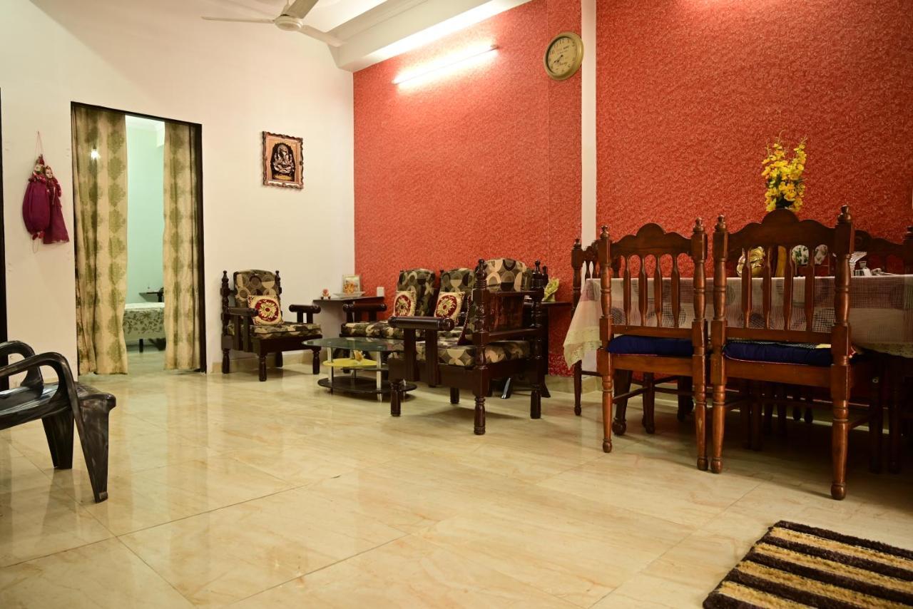 Apartment Ashok Niwas- A Peaceful & Work Friendly Homestay Near Iskcon Temple, *
