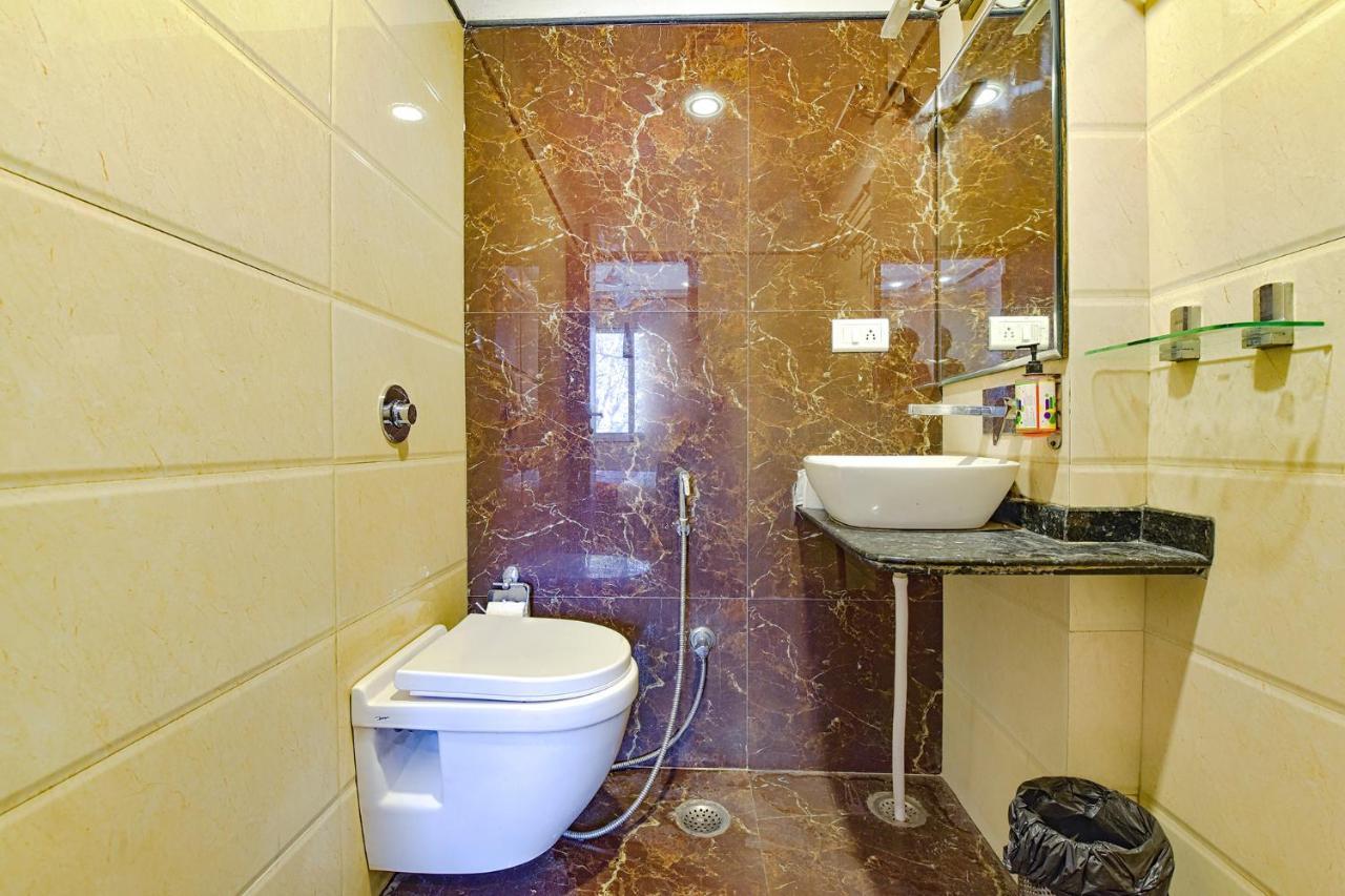 Fabhotel Resolute Gopalpura Hotel 3*