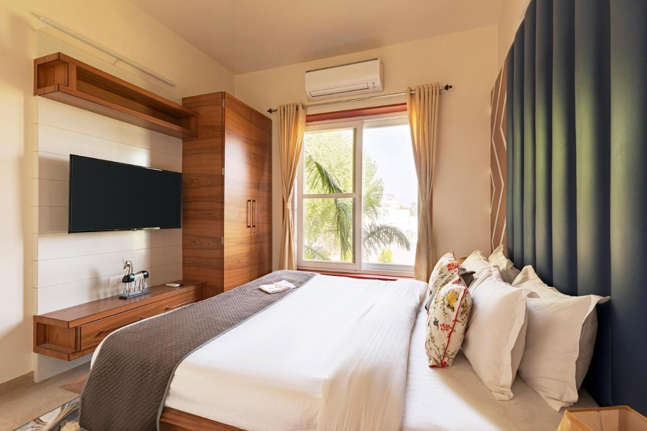 Inaayat By Stayvista - Luxe Retreat With Pool & Garden Villa *